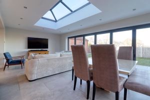 Kitchen/Diner/Lounge- click for photo gallery
